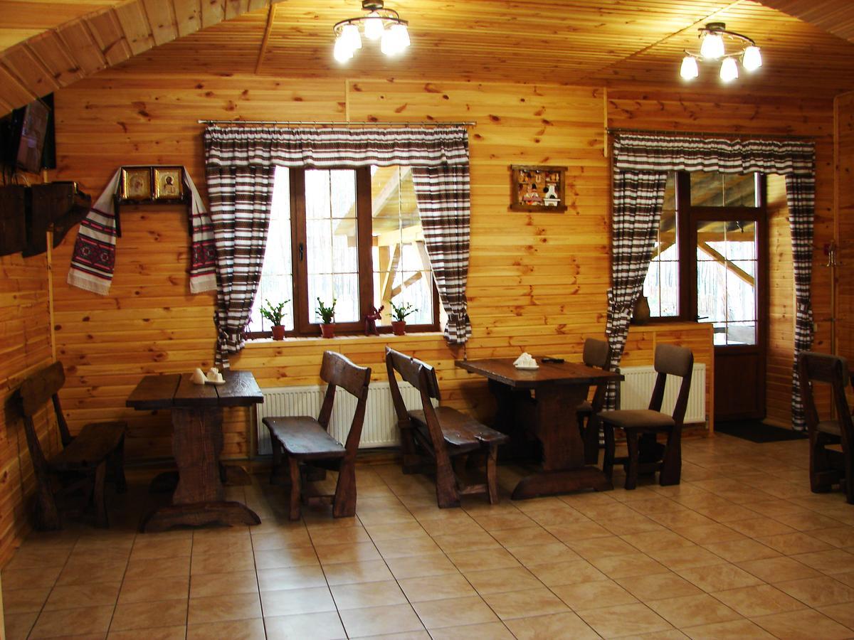 Hotel Pershyi Kordon Tourist Complex Medvedevka Esterno foto