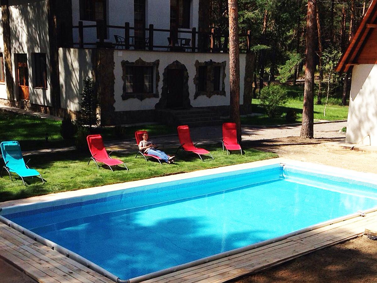 Hotel Pershyi Kordon Tourist Complex Medvedevka Esterno foto